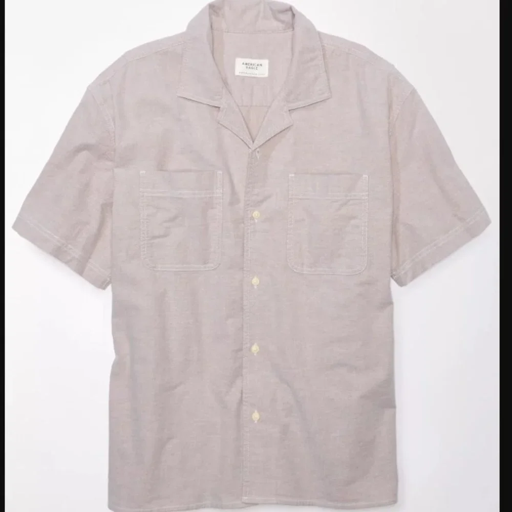 American Eagle Large Button-Up Poolside Shirt - Picture 6 of 7